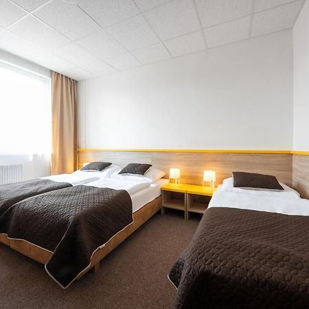 City Hostel Brno Модржице Екстер'єр фото