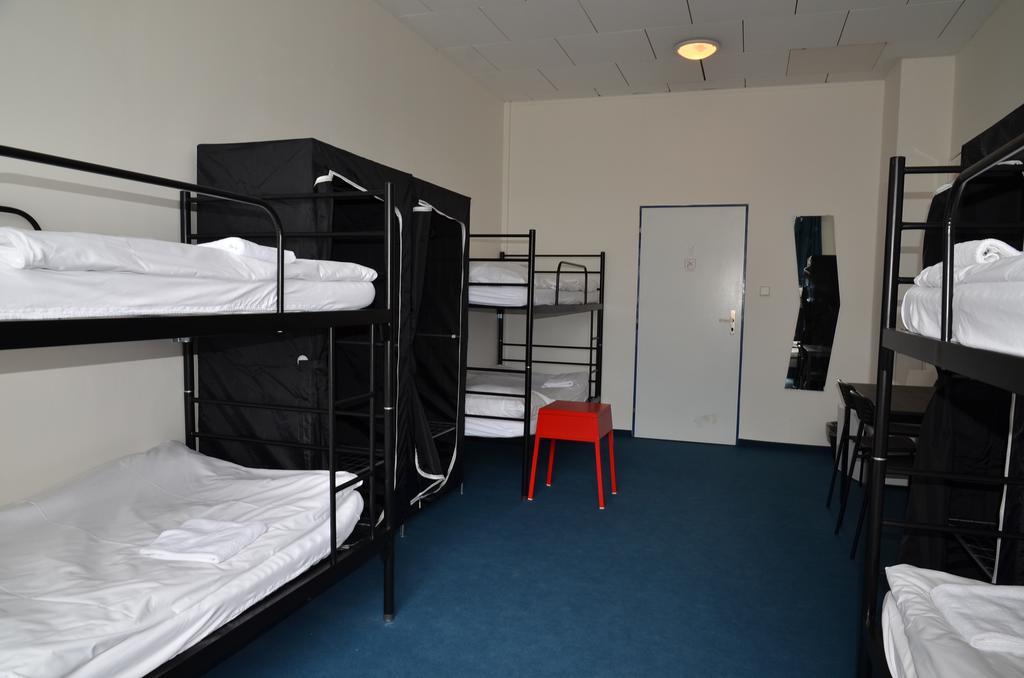 City Hostel Brno Модржице Екстер'єр фото