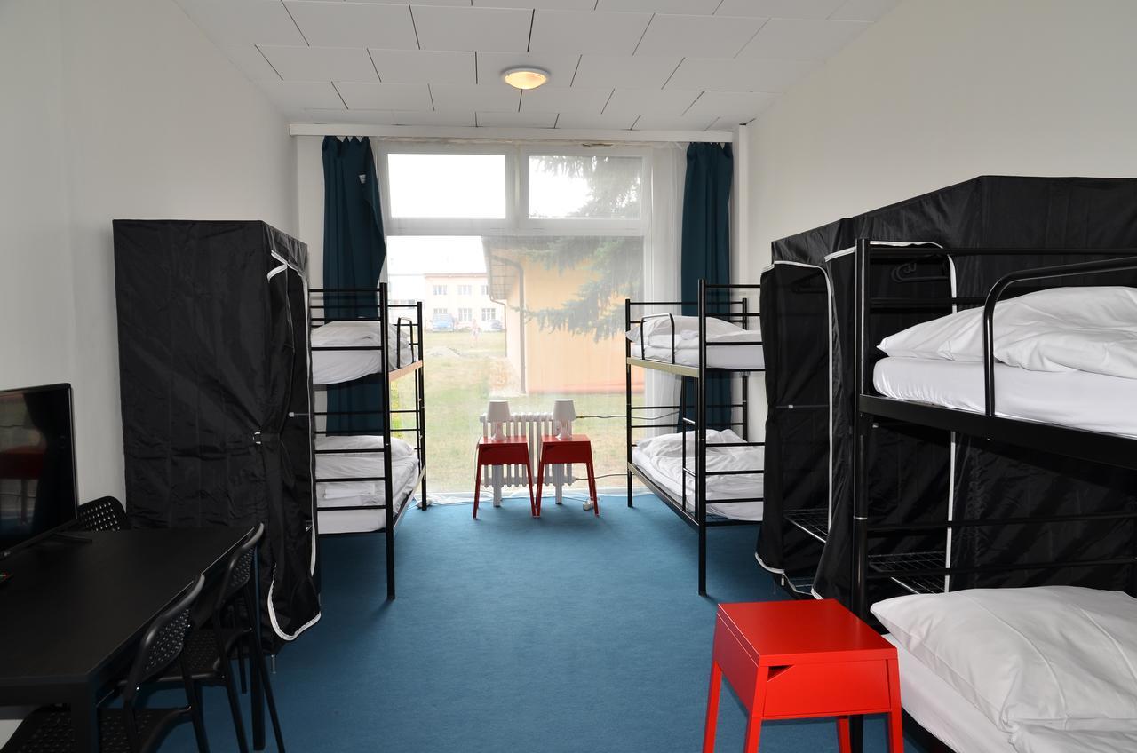 City Hostel Brno Модржице Екстер'єр фото