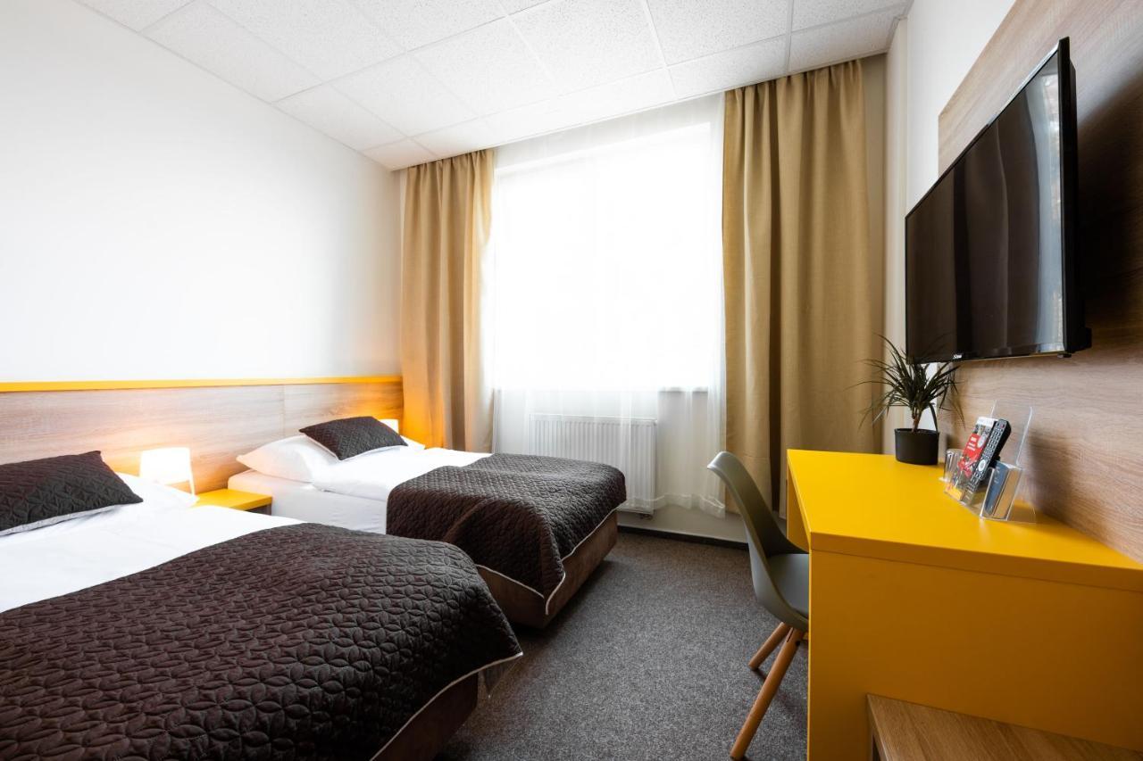 City Hostel Brno Модржице Екстер'єр фото
