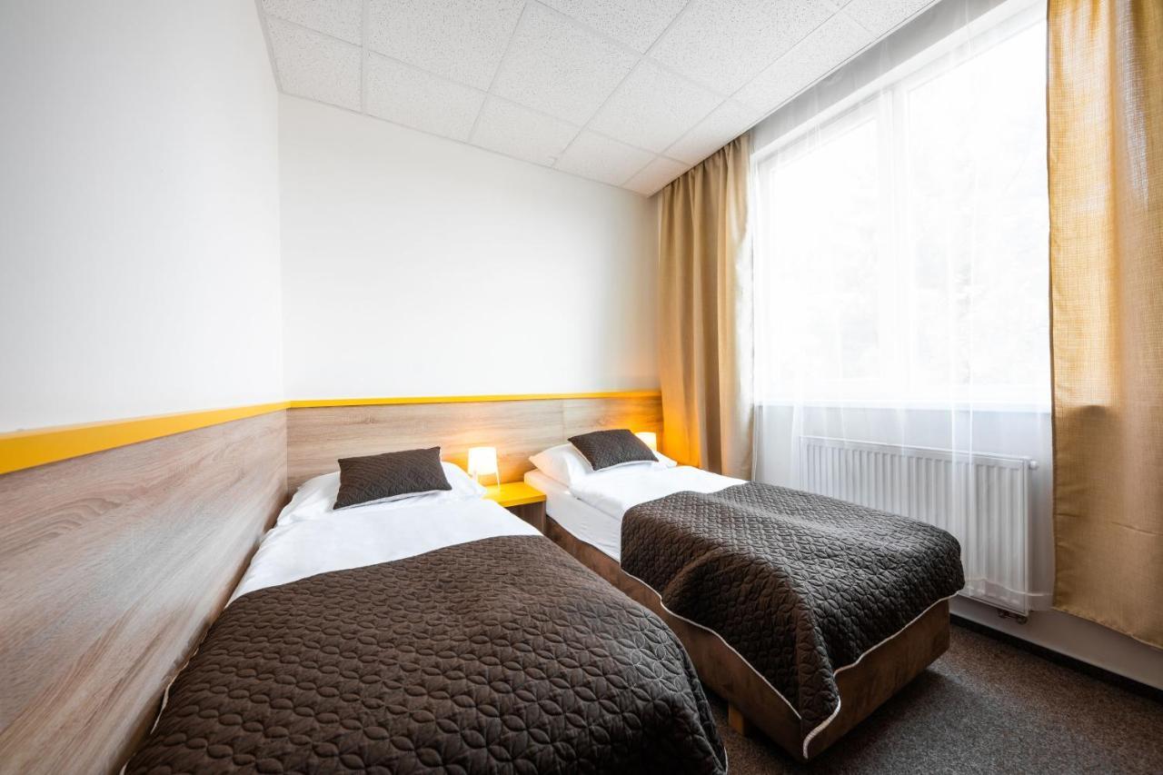 City Hostel Brno Модржице Екстер'єр фото